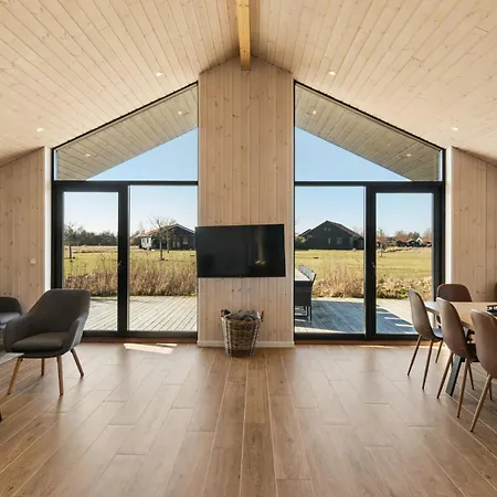 Modern With For 10 People